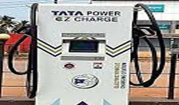 टाटा डॉटईवी चार्जिंग इंफ्रास्ट्रक्चर को 400,000 चार्जिंग प्वाइंट तक बढ़ाएगा