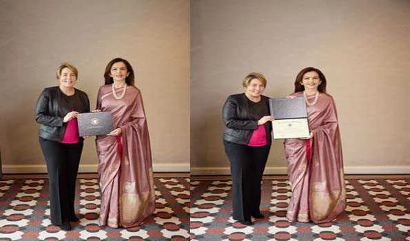 नीता अंबानी को मैसाचुसेट्स की गवर्नर ने किया सम्मानित