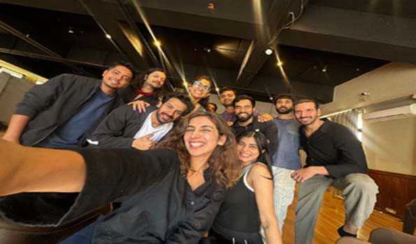 पारुल गुलाटी ने अपने अभिनय गुरु सौरभ सचदेवा से की मुलाकात