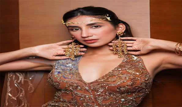 पारुल गुलाटी बनीं ‘डोनाली’ का हिस्सा,  डकैती करते आएंगी नज़र