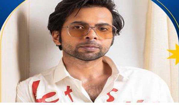 प्रयागराज में नई फिल्म की शूटिंग कर रहे अभिषेक बनर्जी