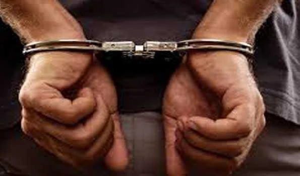 33 करोड़ का 30 किलो चरस का तेल जब्त, तीन गिरफ्तार