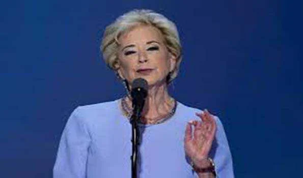 अमेरिकी शिक्षा विभाग अपने कर्मचारियों की संख्या में करेगा लगभग आधी कटौती