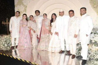 आशुतोष गोवारिकर के बेटे कोणार्क की शादी के रिसेप्शन में पहुंचे कई सेलेब्स