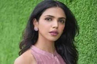 यशराज फिल्मस की फिल्म में काम करेंगी श्रिया पिलगांवकर