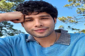 32 वर्ष के हुये सिद्धांत चतुर्वेदी