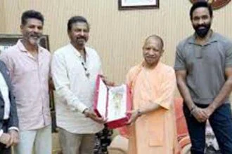 कन्नप्पा की टीम ने की योगी से मुलाकात,27 जून को रिलीज होगी फिल्म