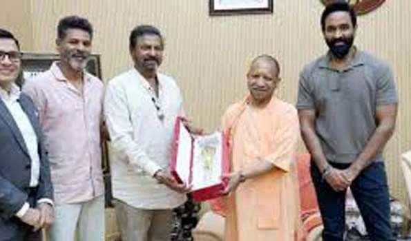 कन्नप्पा की टीम ने की योगी से मुलाकात,27 जून को रिलीज होगी फिल्म