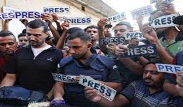 गाजा में पत्रकारों ने अंतर्राष्ट्रीय सुरक्षा की मांग की