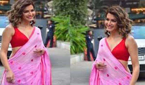गुलाबी साड़ी में कृति खरबंदा का जलवा