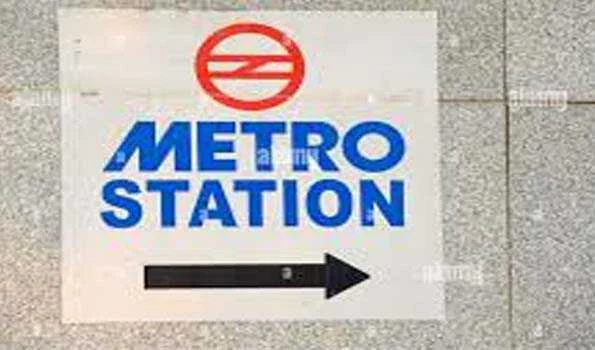 न्यू अशोक नगर में नमो भारत मेट्रो स्टेशन की छत उड़ी, पहाड़गंजa में दीवार गिरने से तीन घायल