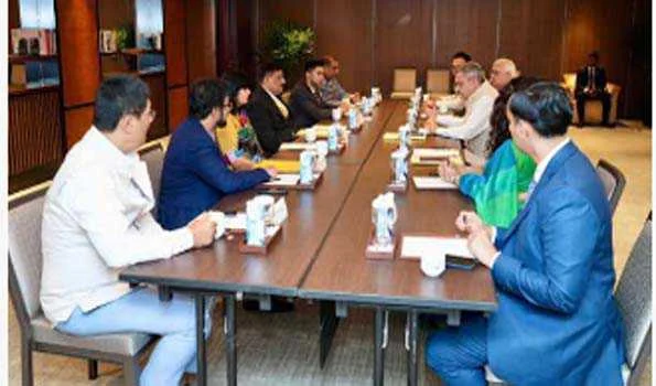 बहुदलीय प्रतिनिधिमंडल आतंकवाद के खिलाफ भारत का संदेश लेकर सिंगापुर पहुंचा