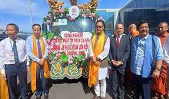 भगवान बुद्ध के पवित्र अवशेष लेकर वियतनाम पहुंचे किरेन रिजिजू
