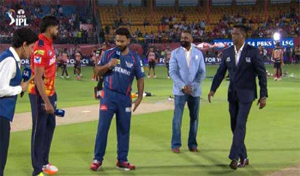 लखनऊ सुपर जायंट्स ने टॉस जीतकर पहले गेंदबाजी का किया फैसला