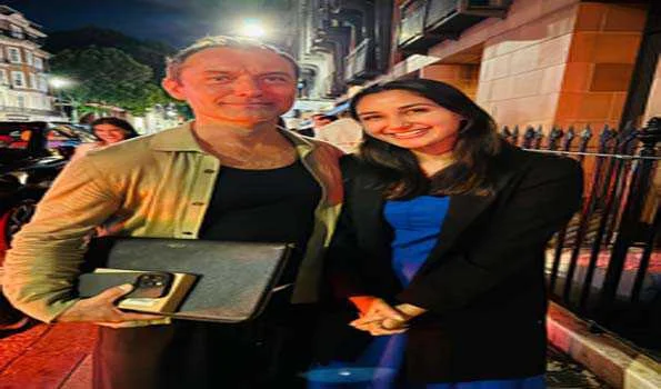 छुट्टियों में निकिता दत्ता को मिला बड़ा सरप्राइज़, जूड लॉ से हुई मुलाकात