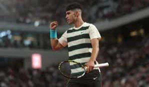 जुमहुर की चुनौती को पार कर अल्काराज फ्रेंच ओपन के चौथे दौर में