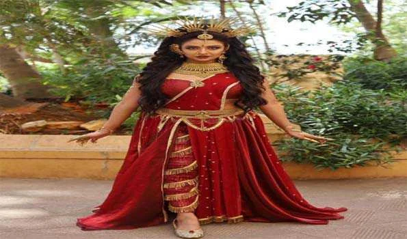 दिव्य प्रेम: प्यार और रहस्य की कहानी में कर्णमोहिनी के रूप में आने में लगते हैं पूरे दो घंटे: कविता बैनर्जी