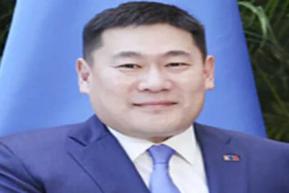 मंगोलियाई प्रधानमंत्री ने संसद में विश्वास मत खोया