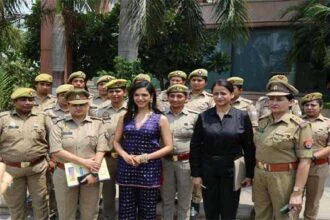 श्रिया पिलगांवकर ने उत्तर प्रदेश की महिला पुलिस अधिकारियों से मुलाकात की