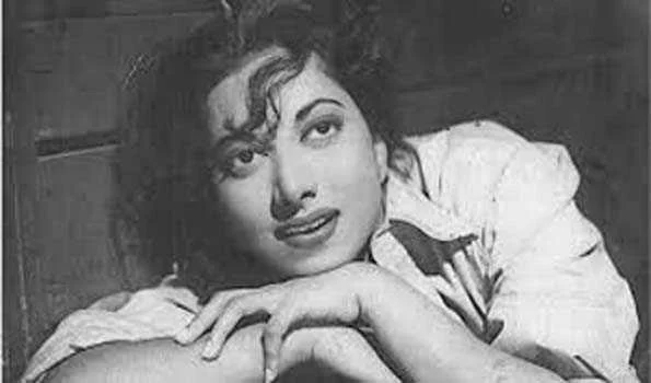 सशक्त अभिनय और जादुई पार्श्वगायन से सिने प्रेमियों को दीवाना बनाया सुरैया ने