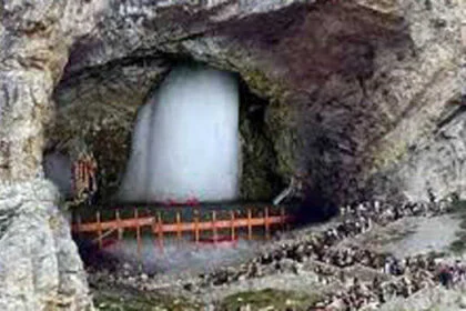 अमरनाथ यात्रा: जम्मू आधार शिविर से 4388 तीर्थयात्रियों का जत्था रवाना