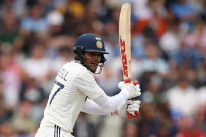 शुभमन गिल का अर्धशतक, भारत चायकाल पर 86/2