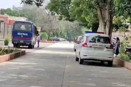 दिल्ली-एनसीआर के स्कूलों को बम से उडाने की मिली धमकियां