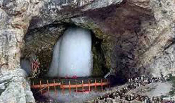 रखरखाव कार्य के कारण रविवार से दोनों मार्गों पर अमरनाथ यात्रा स्थगित