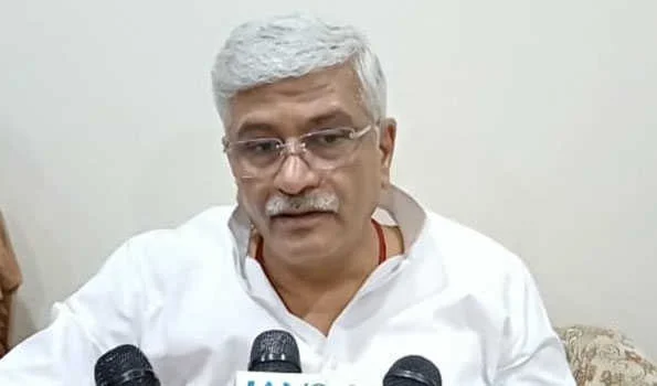 सत्ता से बाहर रहने के कारण संतुलन खो बैठे हैं राहुल गांधी-शेखावत