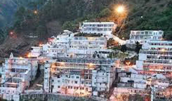 खराब मौसम के कारण वैष्णो देवी यात्रा फिर स्थगित