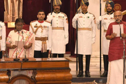 चंद्रपुरम पोन्नुसामी राधाकृष्णन ने उप राष्ट्रपति पद की शपथ ली