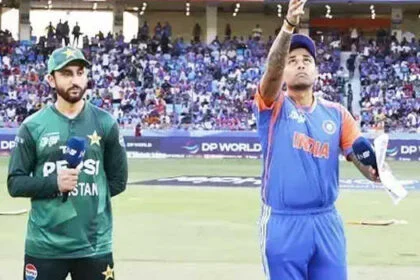 भारत ने टॉस जीतकर गेंदबाजी चुनी