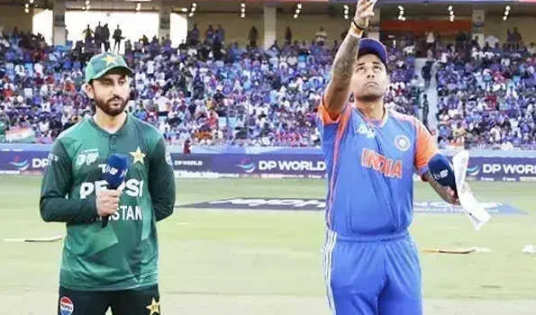 भारत ने टॉस जीतकर गेंदबाजी चुनी