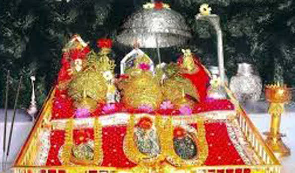 जम्मू में वैष्णो देवी यात्रा तीन दिन के बाद बहाल