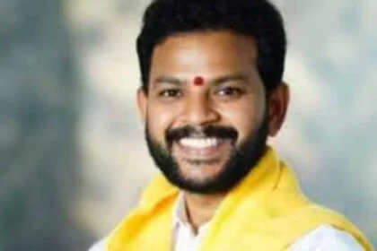 नायडू ने दिल्ली हवाई अड्डे पर टर्मिनल-2 का किया उद्घाटन