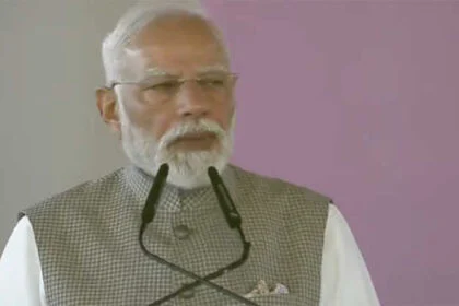 मुंबई को मिला दूसरा हवाई अड्डा, मोदी ने किया उद्घाटन