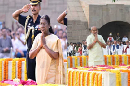 मुर्मु, राधाकृष्णन और मोदी सहित विभिन्न नेताओं ने अर्पित की महात्मा गांधी को श्रद्धांजलि