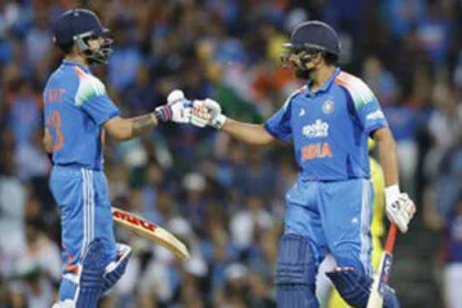 रोहित-विराट के दम पर भारत ने बचाया सम्मान