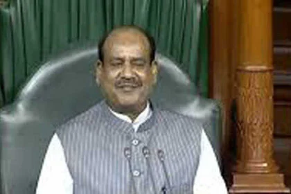 लोकतंत्र और समानता की भावना का जीवंत उदाहरण है भारत : बिरला