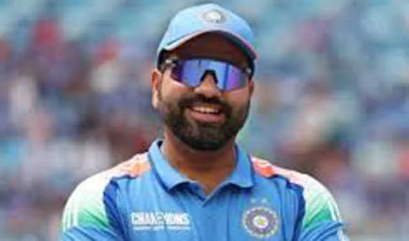 वनडे रैंकिंग में पहली बार नंबर एक बल्लेबाज बने रोहित शर्मा