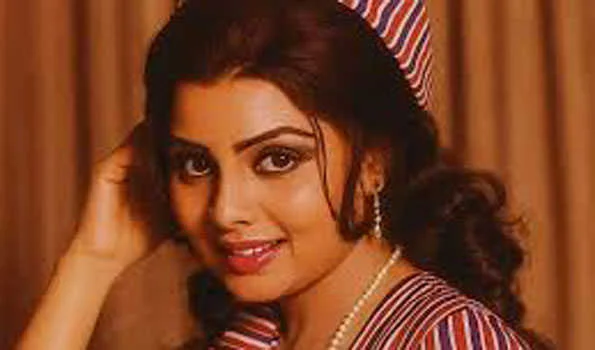 अभिनेत्री सुलक्षणा पंडित का निधन