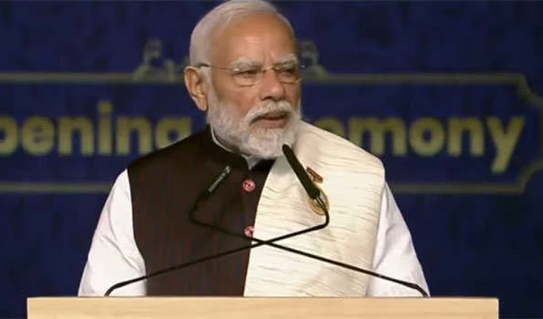 छत्तीसगढ़ की स्थापना दिवस के अवसर पर मोदी ने किया ‘शांति शिखर’ का लोकार्पण