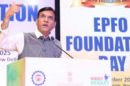 देश की श्रमिक शक्ति का विश्वास है ईपीएफओ : मांडविया