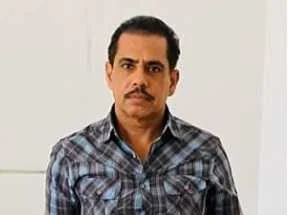 प्रवर्तन निदेशालय  ने रॉबर्ट वाड्रा के खिलाफ धन शोधन मामले में  नयी चार्जशीट दाखिल  की