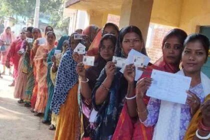 बिहार : कड़ी सुरक्षा व्यवस्था में दोपहर एक बजे तक 47.62 प्रतिशत हुआ मतदान