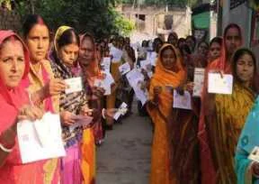 बिहार विधानसभा चुनाव के दूसरे और अंतिम चरण में करीब 69 प्रतिशत मतदान,1302 प्रत्याशियों के भाग्य का फैसला ईवीएम में बंद