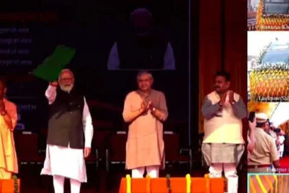 मोदी ने चार नयी वंदे भारत ट्रेनों को दिखायी हरी झंडी