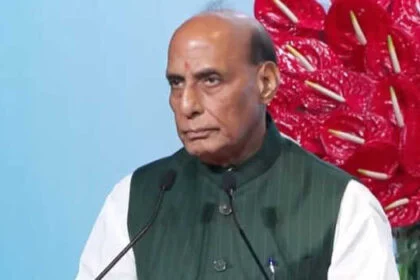 लालू का समोसा बेस्वाद हो गया है, बिहार की जनता को अब एनडीए का आलू के साथ पनीर वाला समोसा पसंद है: राजनाथ सिंह