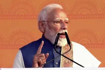 कानून-व्यवस्था के मामले में देश के लिए एक उदाहरण बन रहा है उत्तर प्रदेश: मोदी