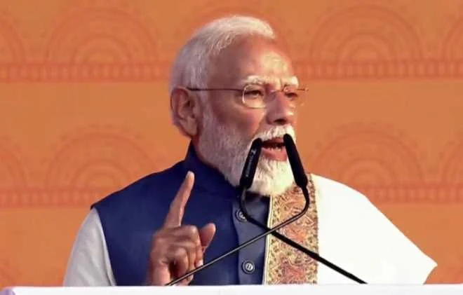कानून-व्यवस्था के मामले में देश के लिए एक उदाहरण बन रहा है उत्तर प्रदेश: मोदी